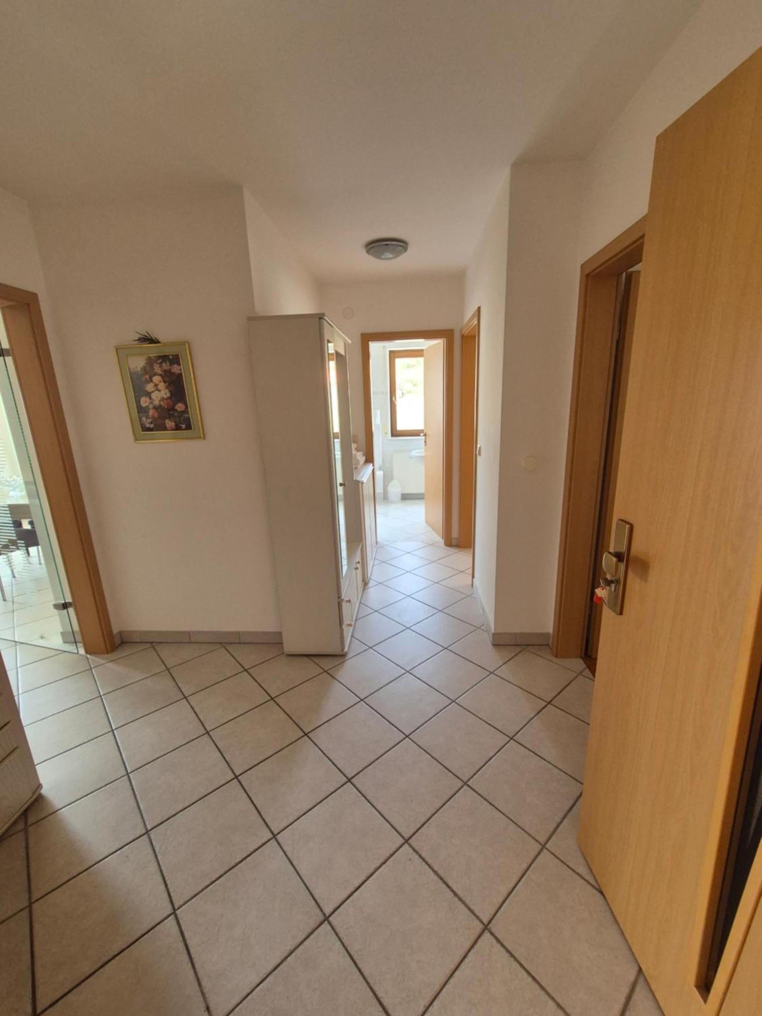 Apartments And Rooms Mamic Dugi Rat Exterior photo